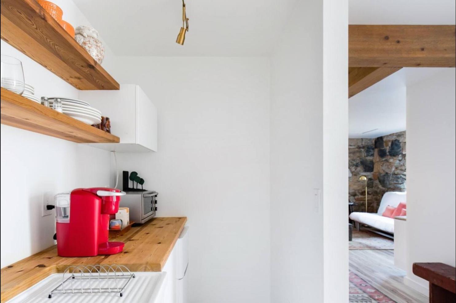 Studio Guest Suite In Forest Cottage Tryon エクステリア 写真